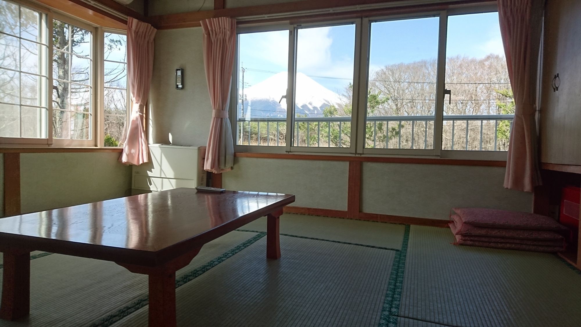 Villa Yamanami Yamanakako Esterno foto